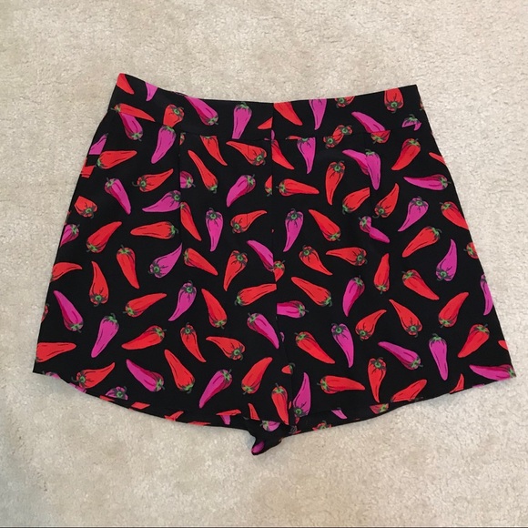 Sold🛑 Kate Spade Haute Stuff Fluid Silk Short 12 - Picture 4 of 8